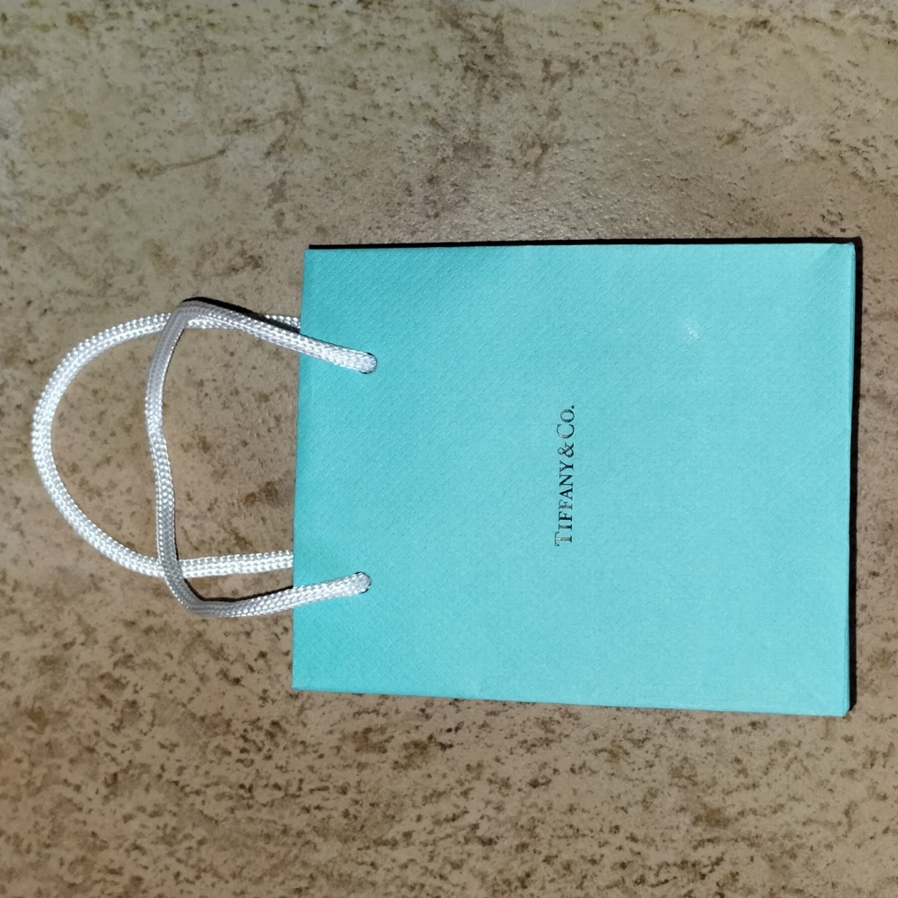 Tiffany Gift Set - Picture 3 of 15
